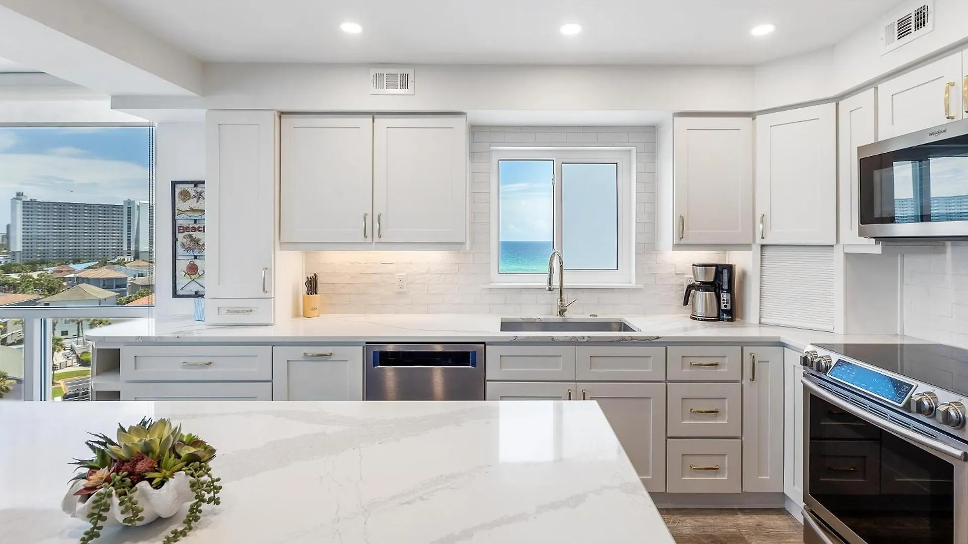 3101A Shoreline Towers Beachfront Rental Destin 0*,